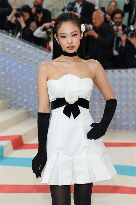 jennie kim chanel dress.